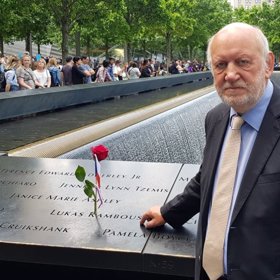 Čest jeho památce...