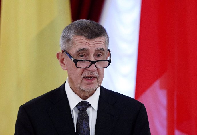 Foto k tématu Andrej Babiš – stránka 1700