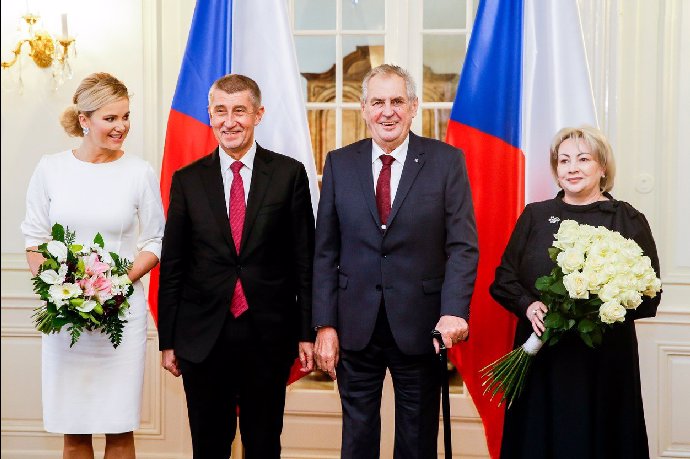 FOTO: Andrej Babiš a Miloš Zeman. – stránka 1571