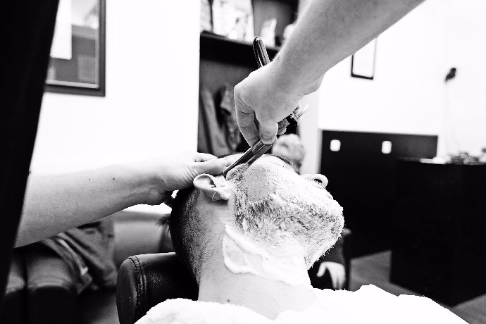 Foto k tématu kadeřnictví – stránka 12