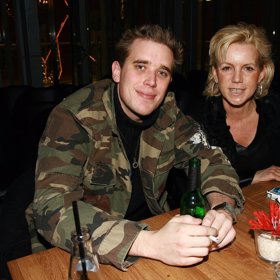 Hana Krampolová s nevlastním synem Jiřího Krampola Martinem (2007).