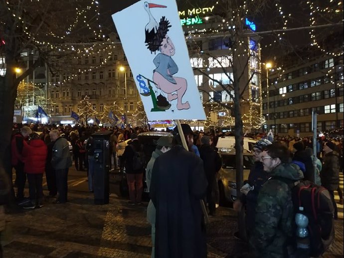 FOTO: Lidé v protestech pokračují. – stránka 1618