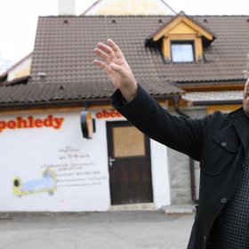 Režisér se do Hoštic vždycky moc rád vrací.