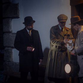 Desetidílný kriminální seriál Zločiny Velké Prahy zanese diváky do dvacátých let minulého století.