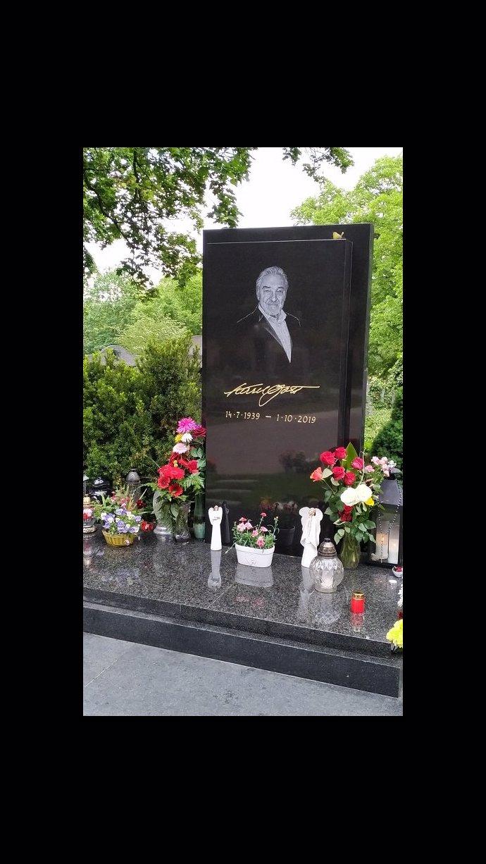 Foto k tématu Karel Gott – stránka 487