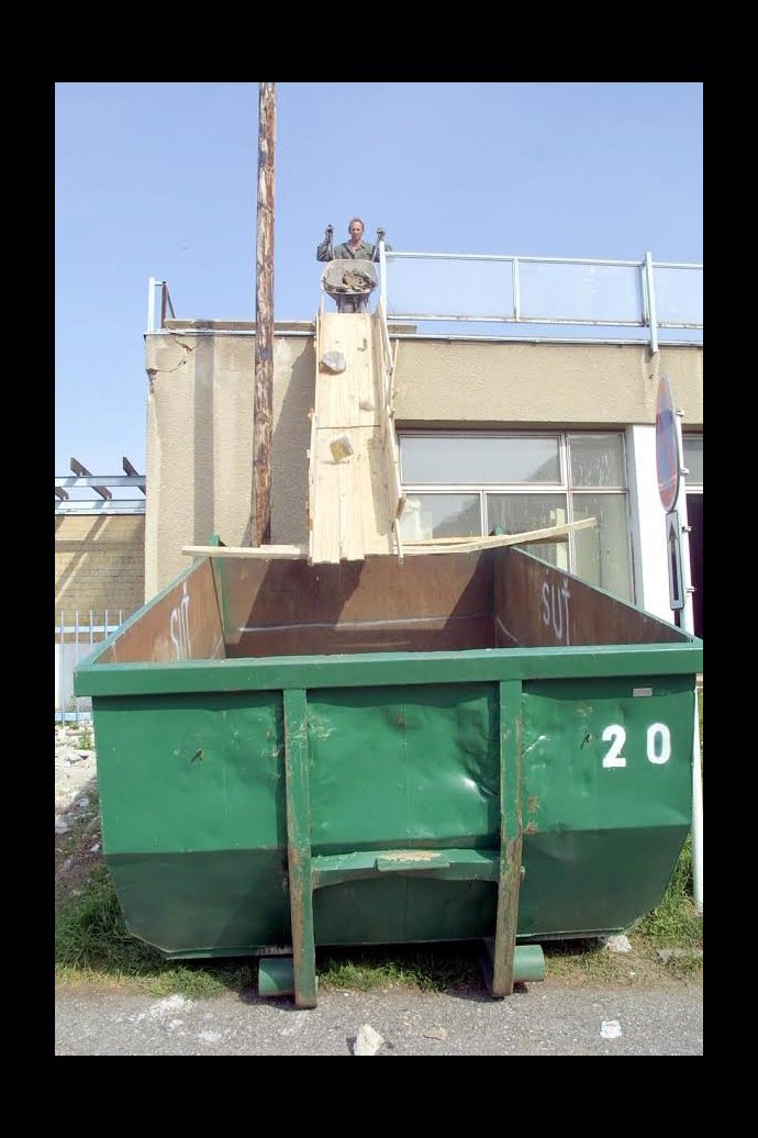 Foto k tématu kontejner – stránka 1