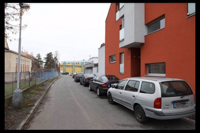 FOTO: Cesta kolem bytu Jiřího Dvořáka. – stránka 816