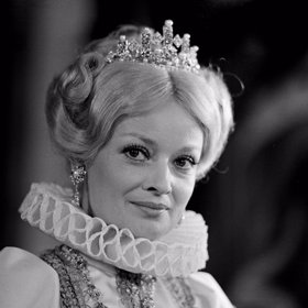 Zemřela herečka Jana Brejchová.