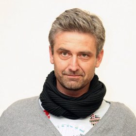 Roman Zach tráví nouzový stav smysluplně.