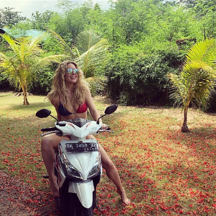 FOTO: Simona Krainová měla dost všemožných rad od praštěných bio matek. – stránka 1006