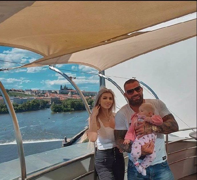 Foto k tématu Karlos Vémola – stránka 2154