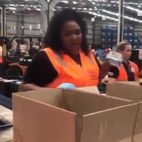 Lizzo pomohla obětem požárů.