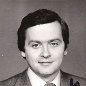 Alexander Hemala nás svým příjemným hlasem na obrazovkách provázel do roku 2005.