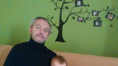 FOTO: Údajně se Standa chová líp i k nevlastním dětem.