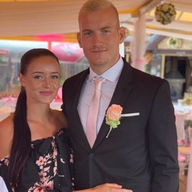 Nikol s přítelem Danielem.