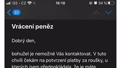 FOTO: Lidé se dožadují vrácení peněz.