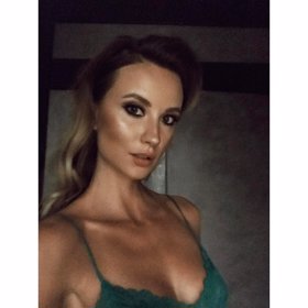 Ester Berdych Sátorová je úspěšná modelka