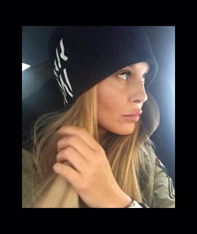 Foto k tématu Simona Krainová – stránka 879