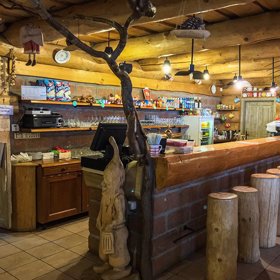 Mynář nakoupil i rychlotesty.