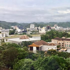 Mauzoleum se nachází v hlavním městě Bruneje.