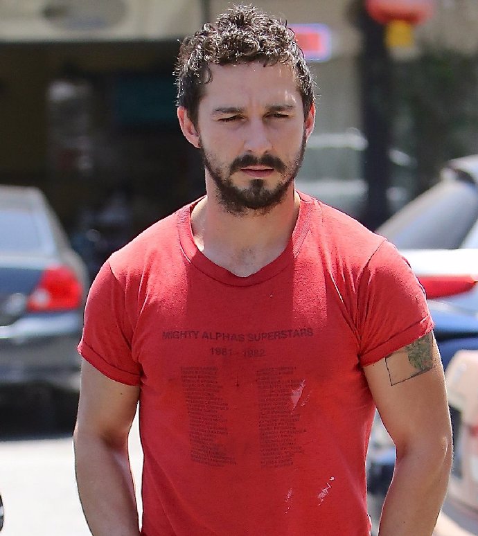 FOTO: Herec promluvil o svém intimním životě. – stránka 30