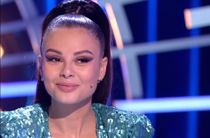 FOTO: Porotkyně SuperStar Monika Bagárová. – stránka 513