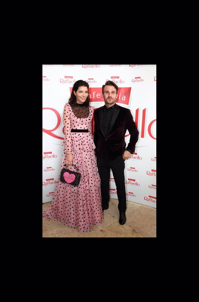 FOTO: Monika s Leošem na Raffaelo akci. – stránka 337