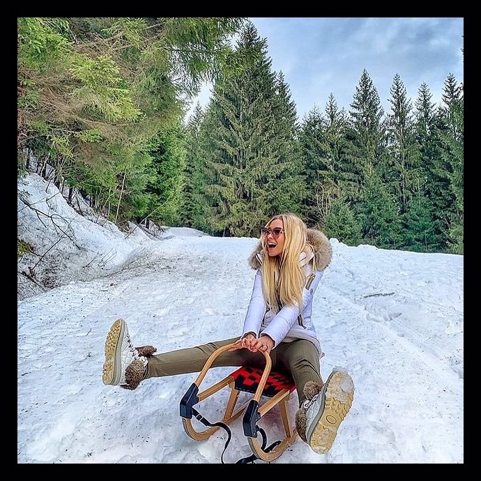 FOTO: Dominika Myslivcová zimní období doslova miluje. – stránka 610