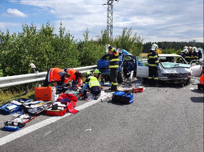 Foto k tématu nehoda – stránka 334