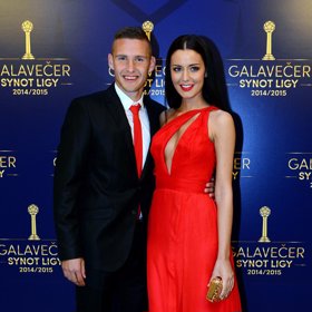 Pavel Kadeřábek a jeho Tereza rádi chodí na společenské akce.