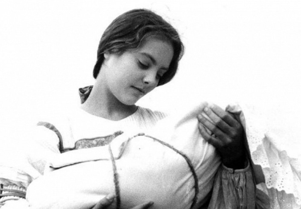 FOTO: Mária Podhradská jako Bohdanka v pohádce Sedmero krkavců (1993 ...