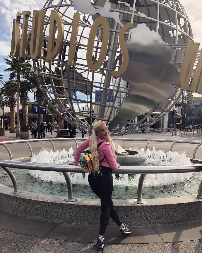 Foto k tématu Daisy Lee – stránka 344