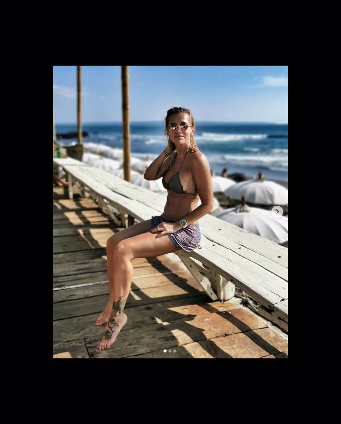FOTO: Dara Rolins má postavu snů. – stránka 627