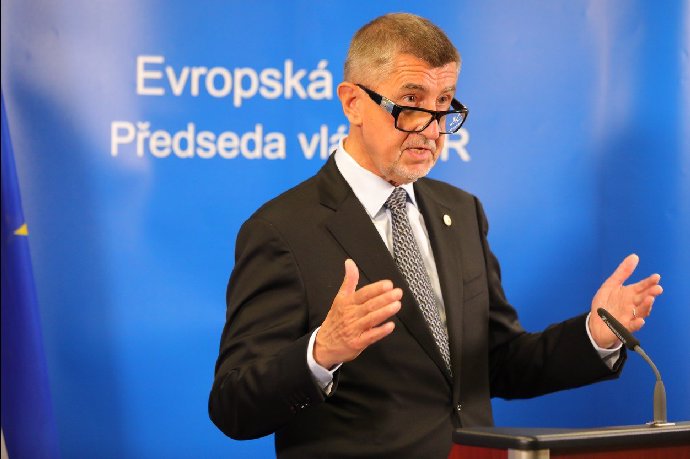 Foto k tématu Andrej Babiš – stránka 1460