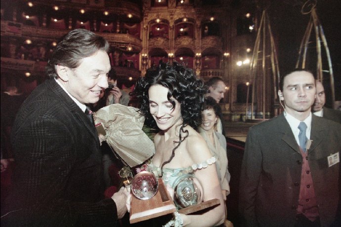 Foto k tématům Karel Gott, Lucie Bílá (zpěvačka) – stránka 278
