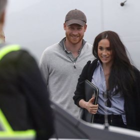 Harry má královskou krev a jejich syn Archie taky.