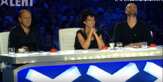 FOTO: Porota byla nadšená. – stránka 248