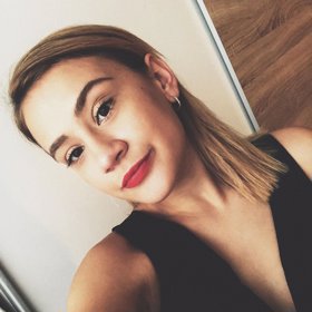 Eliška Rusková je mladá, krásna a nadějná.