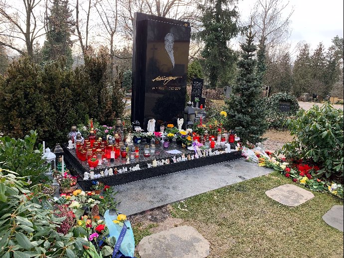 Foto k tématu Karel Gott – stránka 331