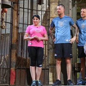 Dáda a její celý tým.