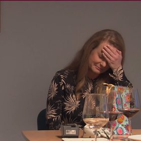 Landová je beznadějně zamilovaná do mladšího kolegy Prokopa.