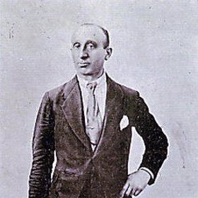 Leopold Hilsner, odsouzený za vraždu Anežky Hrůzové. Zde vyfocen někdy po roce 1918.