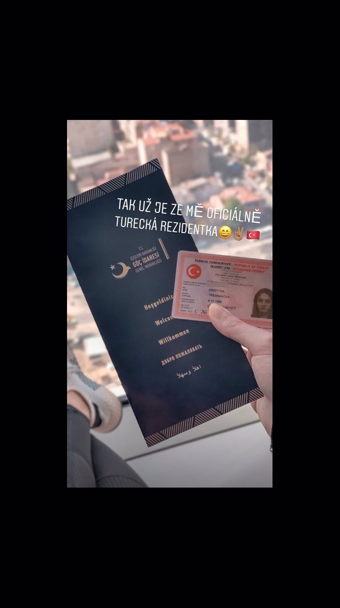 FOTO: Týnuš dostala tureckou občanku. – stránka 383
