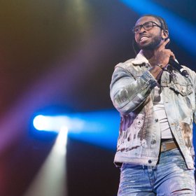 Pop měl před sebou celou kariéru.