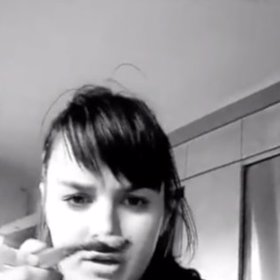 Ewa Farna je krásná.