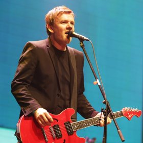 Michal Hrůza útočníka předal policii.