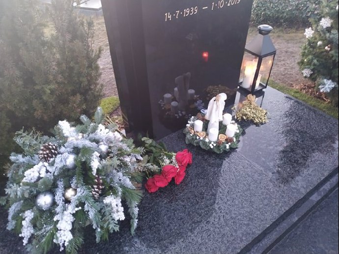 Foto k tématu Karel Gott – stránka 607