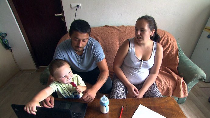 FOTO: Žaneta a její přítel mají problémy s hygienou. – stránka 962