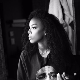 Hvězda 90. let porodí na prahu čtyřicítky.