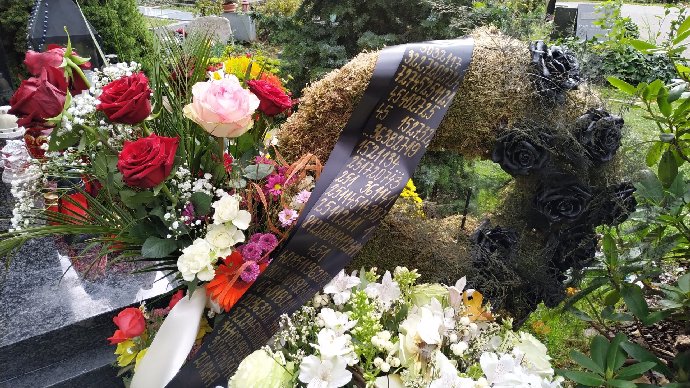 Foto k tématu Karel Gott – stránka 619